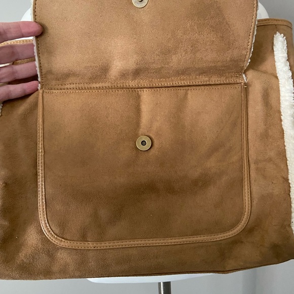 Bath & Body Bag brown and cream, faux suede, Gently used, good condition - Picture 4 of 6